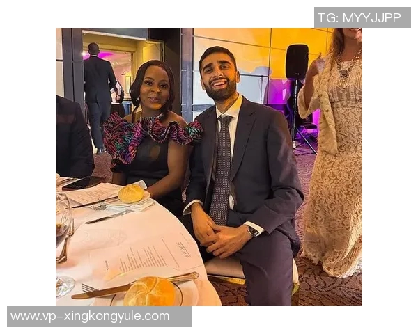 亚马尔母亲合照需先付800欧友人称其谦逊不喜张扬 亚马尔母亲合照需先付800欧友人称其谦逊不喜张扬