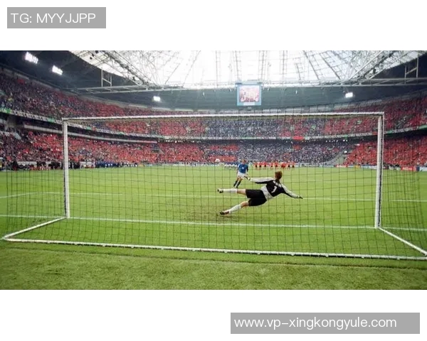 托蒂澄清点球录音为AI制作并呼吁苏莱入选国家队 托蒂澄清点球录音为AI制作并呼吁苏莱入选国家队