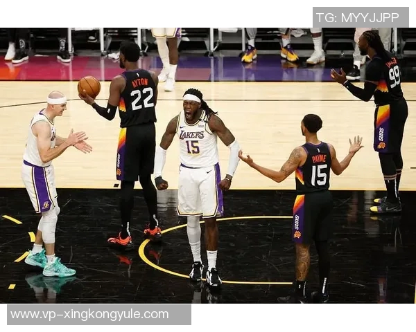 奥尼尔谈锐步与库里团队的对话曾穿奥尼尔球鞋的故事 奥尼尔谈锐步与库里团队的对话曾穿奥尼尔球鞋的故事