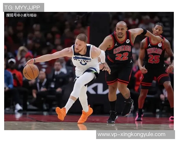 芬奇点评球队表现前三节进攻困难末节顶住压力海兰德与迪文表现出色