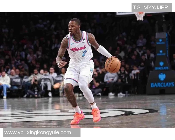 热火队罗齐尔因薪水问题被停职本赛季薪水高达2660万引发关注 热火队罗齐尔因薪水问题被停职本赛季薪水高达2660万引发关注